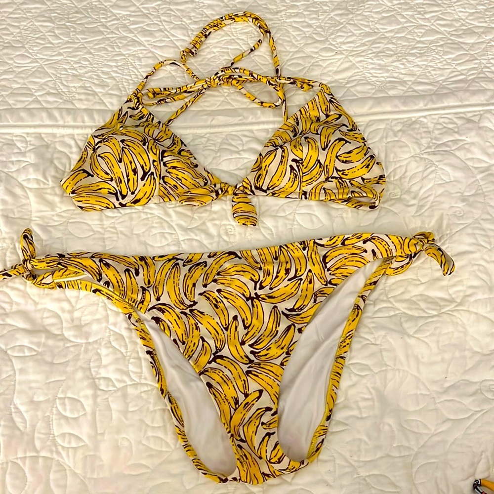 Banana print bikini